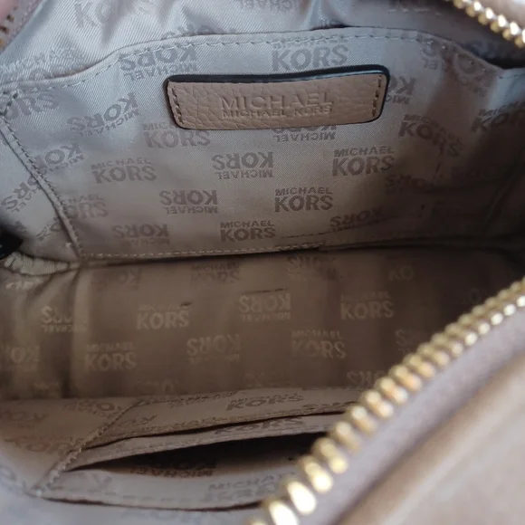 Michael Kors Crossbody Bag - Picture 6 of 11